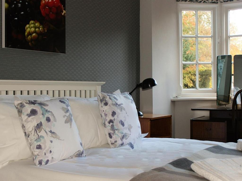 The Talbot And Apartment Iwerne Minster Kamer foto